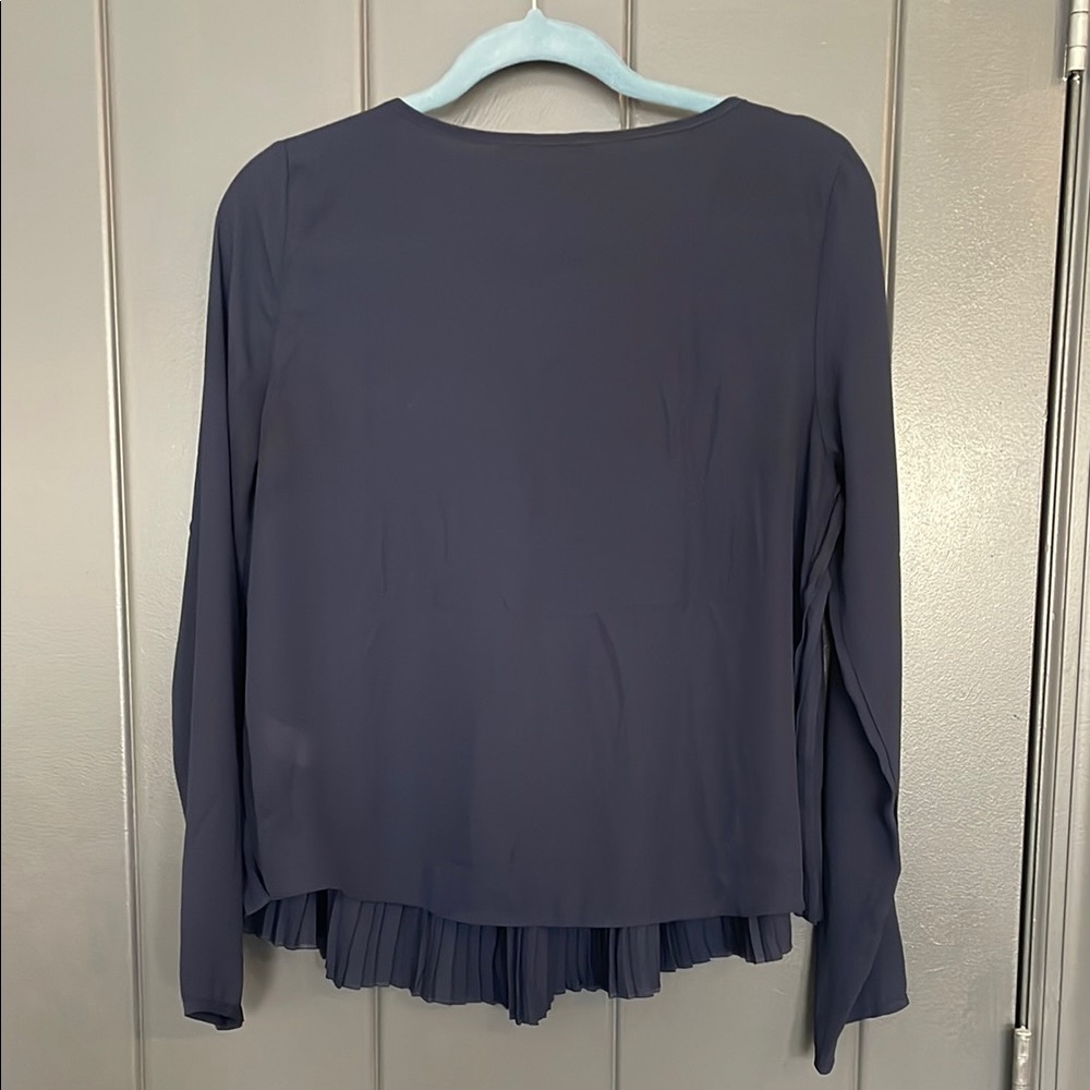 ✨LAST ACT!!! Elodie Navy Pleated Blouse - Picture 2 of 2
